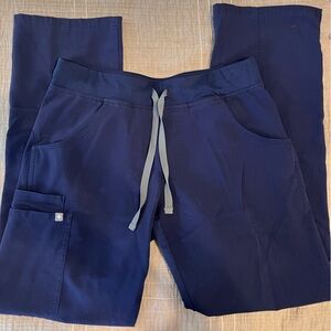 Figs Women’s Navy Kade Cargo pants